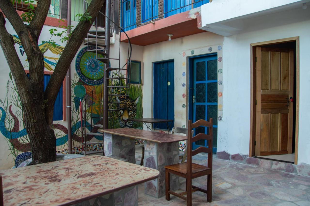 Chapada Backpackers Hostel Agencia 伦索伊斯 外观 照片